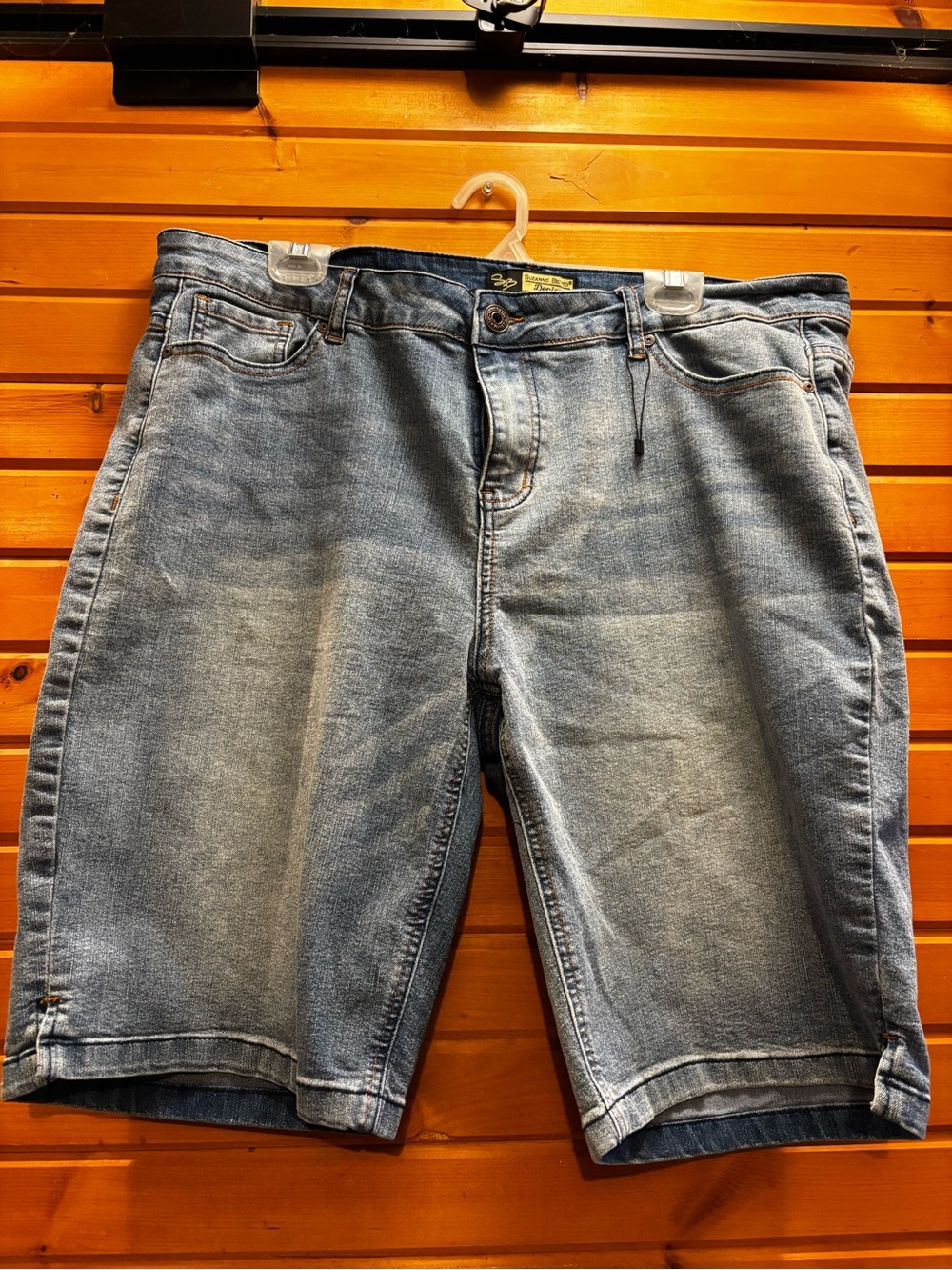 Suzanne Betro Light Blue Women's Denim Jean Shorts